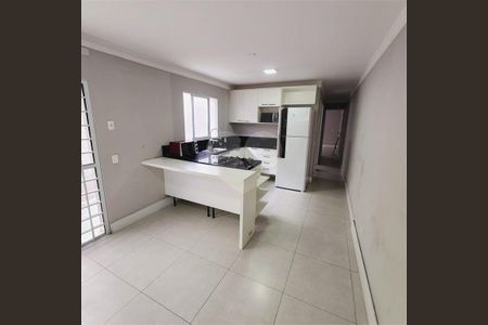 Casa à venda com 2 quartos, 100m² em Parque Brasil, São Paulo