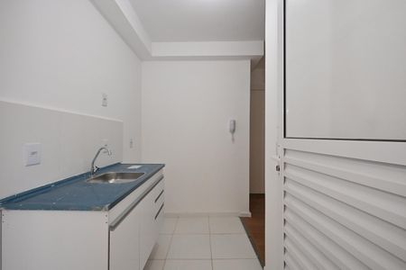 Cozinha de apartamento para alugar com 2 quartos, 43m² em Jardim Tres Irmaos, Taboão da Serra