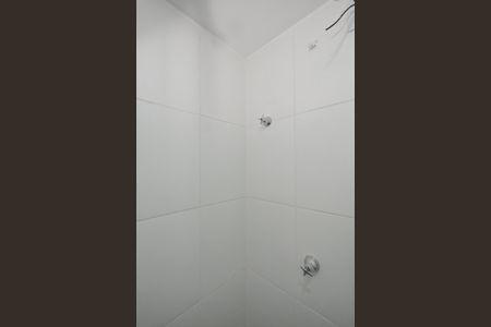 Banheiro de apartamento para alugar com 2 quartos, 43m² em Jardim Tres Irmaos, Taboão da Serra