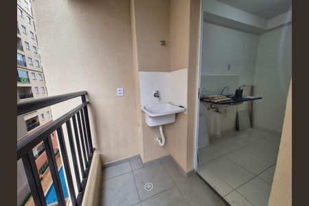 Área de Serviço de apartamento para alugar com 2 quartos, 43m² em Jardim Tres Irmaos, Taboão da Serra