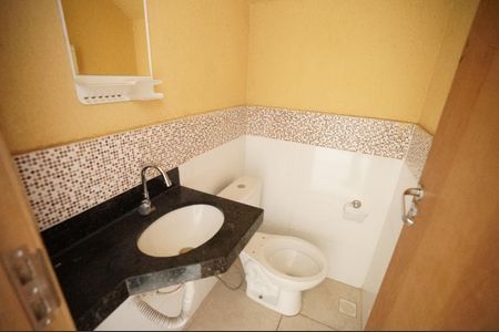 Casa para alugar com 84m², 2 quartos e 1 vaga