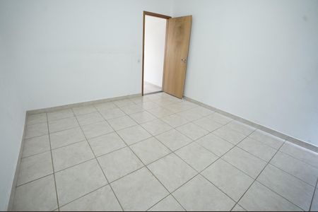 Casa para alugar com 84m², 2 quartos e 1 vaga