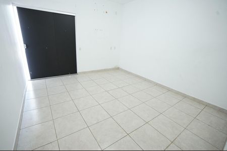 Casa para alugar com 84m², 2 quartos e 1 vaga