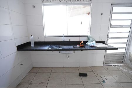 Casa para alugar com 84m², 2 quartos e 1 vaga
