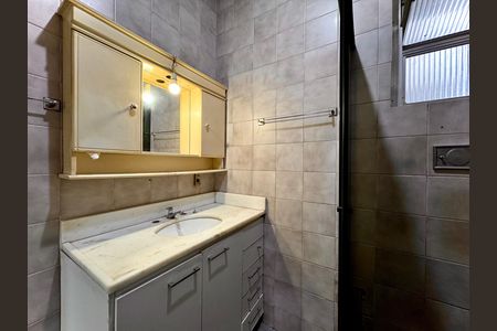 Apartamento à venda com 67m², 2 quartos e sem vaga Apartamento à venda com 67m², 2 quartos e sem vagaBanheiro