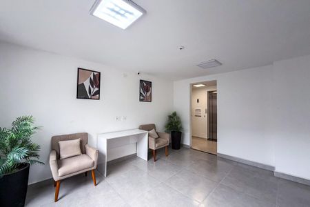 Apartamento para alugar com 82m², 1 quarto e sem vaga Apartamento para alugar com 82m², 1 quarto e sem vagaHall de entrada