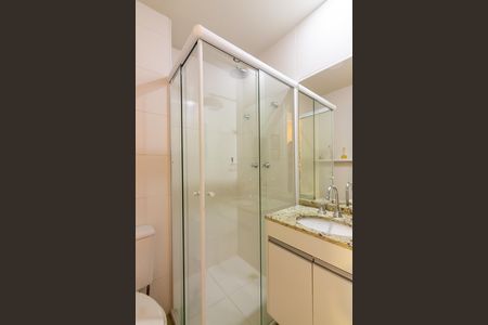 Apartamento à venda com 54m², 2 quartos e 1 vaga Apartamento à venda com 54m², 2 quartos e 1 vagaBanheiro