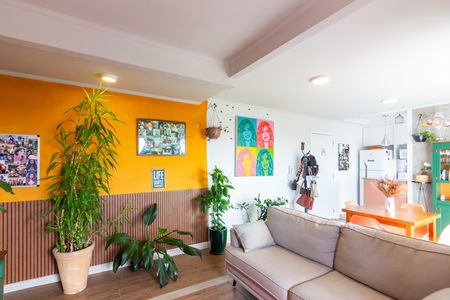 Apartamento à venda com 54m², 2 quartos e 1 vaga Apartamento à venda com 54m², 2 quartos e 1 vagaSala