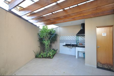 Casa de condomínio à venda com 48m², 2 quartos e 1 vagaÁrea comum - Churrasqueira