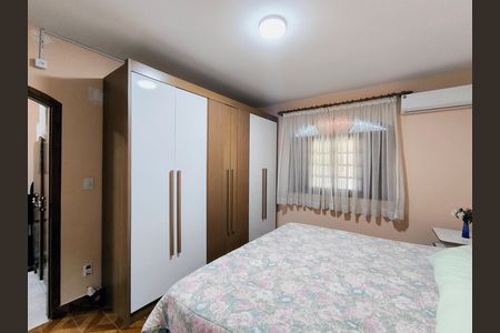 Casa à venda com 2500m², 4 quartos e 5 vagas