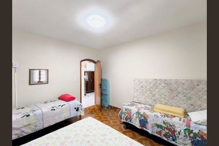 Casa à venda com 2500m², 4 quartos e 5 vagas