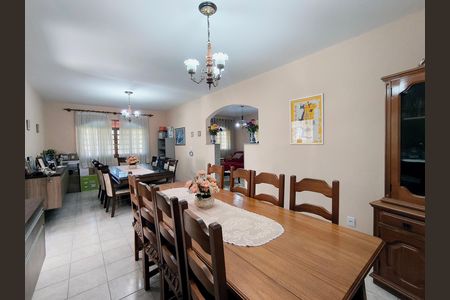 Casa à venda com 2500m², 4 quartos e 5 vagas