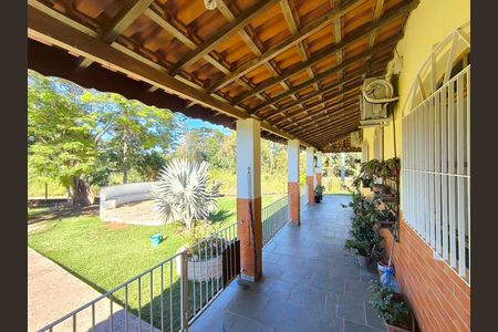 Casa à venda com 2500m², 4 quartos e 5 vagas
