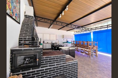 Casa à venda com 2500m², 4 quartos e 5 vagas