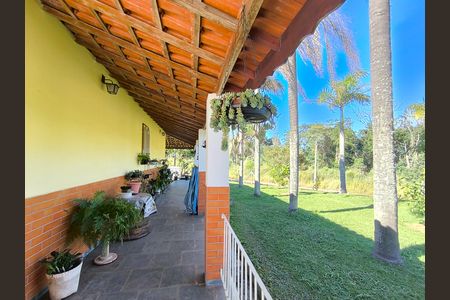 Casa à venda com 2500m², 4 quartos e 5 vagas
