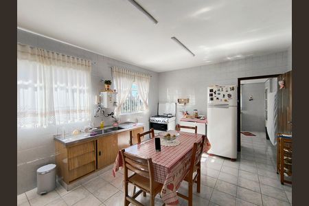 Casa à venda com 2500m², 4 quartos e 5 vagas