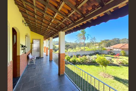Casa à venda com 2500m², 4 quartos e 5 vagas