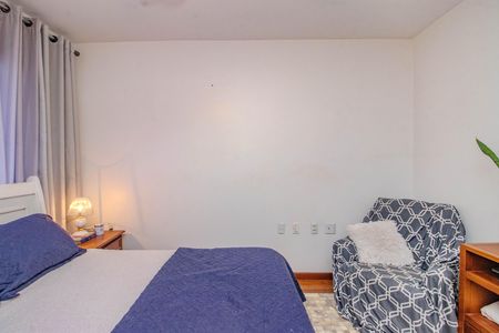 Apartamento à venda com 149m², 3 quartos e 2 vagas Apartamento à venda com 149m², 3 quartos e 2 vagasSuíte