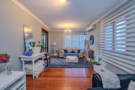 Apartamento à venda com 149m², 3 quartos e 2 vagas Apartamento à venda com 149m², 3 quartos e 2 vagasSala