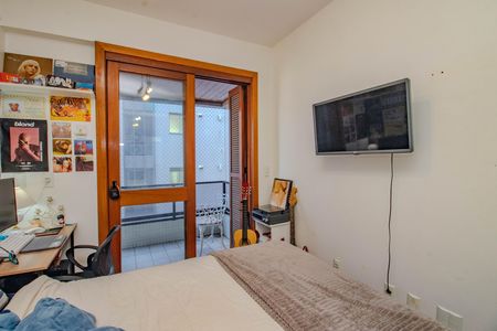 Apartamento à venda com 149m², 3 quartos e 2 vagas Apartamento à venda com 149m², 3 quartos e 2 vagasQuarto 2