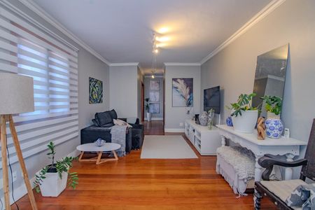Apartamento à venda com 149m², 3 quartos e 2 vagas Apartamento à venda com 149m², 3 quartos e 2 vagasSala