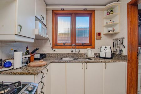 Apartamento à venda com 149m², 3 quartos e 2 vagas Apartamento à venda com 149m², 3 quartos e 2 vagasCozinha e Área de Serviço