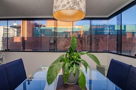 Apartamento à venda com 149m², 3 quartos e 2 vagas Apartamento à venda com 149m², 3 quartos e 2 vagasEspaço Gourmet
