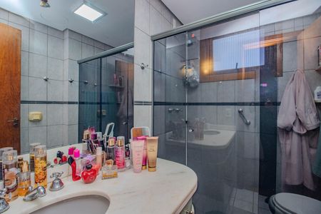 Apartamento à venda com 149m², 3 quartos e 2 vagas Apartamento à venda com 149m², 3 quartos e 2 vagasBanheiro Social