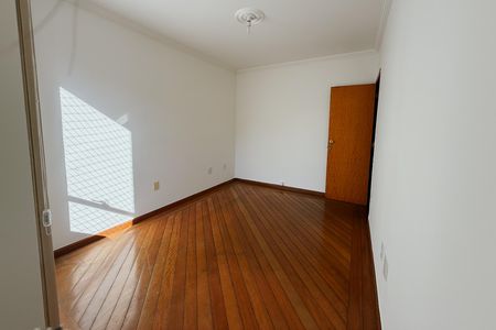 Apartamento para alugar com 120m², 3 quartos e 2 vagas Apartamento para alugar com 120m², 3 quartos e 2 vagasQuarto 2