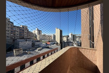 Varanda da Sala de apartamento para alugar com 3 quartos, 120m² em Centro, Juiz de Fora