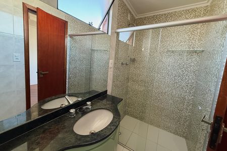 Apartamento para alugar com 120m², 3 quartos e 2 vagas Apartamento para alugar com 120m², 3 quartos e 2 vagasBanheiro da Suíte