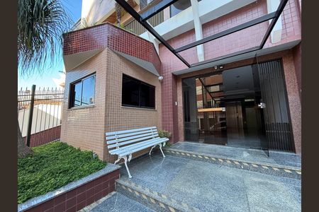 Apartamento para alugar com 120m², 3 quartos e 2 vagas