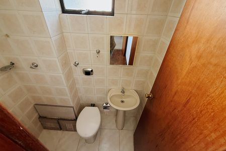 Apartamento para alugar com 120m², 3 quartos e 2 vagas Apartamento para alugar com 120m², 3 quartos e 2 vagasBanheiro de serviço