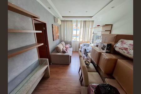 Sala de apartamento à venda com 2 quartos, 75m² em Laranjeiras, Rio de Janeiro