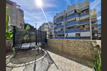 Varanda  de apartamento à venda com 2 quartos, 75m² em Laranjeiras, Rio de Janeiro