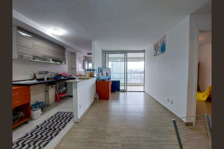 Apartamento à venda com 67m², 2 quartos e 1 vaga Apartamento à venda com 67m², 2 quartos e 1 vagaSala/Cozinha