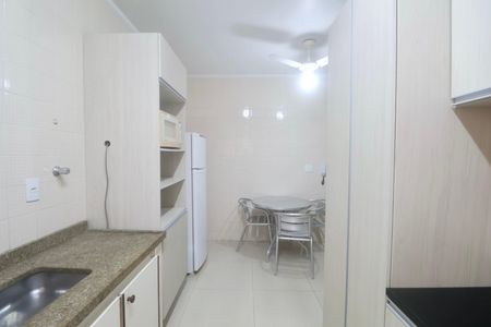 Apartamento para alugar com 90m², 2 quartos e 1 vaga Apartamento para alugar com 90m², 2 quartos e 1 vagaCozinha