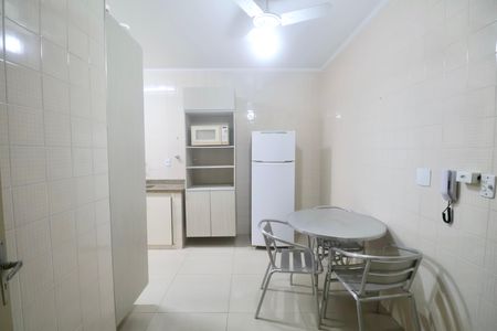 Apartamento para alugar com 90m², 2 quartos e 1 vaga Apartamento para alugar com 90m², 2 quartos e 1 vagaCozinha