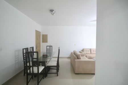 Apartamento para alugar com 90m², 2 quartos e 1 vaga Apartamento para alugar com 90m², 2 quartos e 1 vagaSala