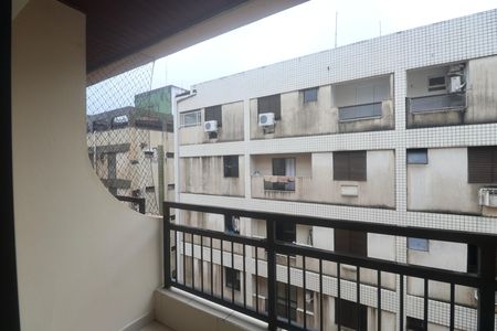 Varanda de apartamento para alugar com 2 quartos, 90m² em Jardim Las Palmas, Guarujá