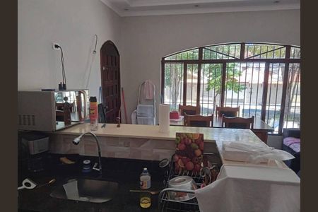 Casa à venda com 5 quartos, 360m² em Vila Isolina Mazzei, São Paulo