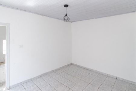 Sala de casa para alugar com 1 quarto, 140m² em Vila Nivi, São Paulo