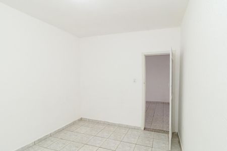 Quarto de casa para alugar com 1 quarto, 140m² em Vila Nivi, São Paulo