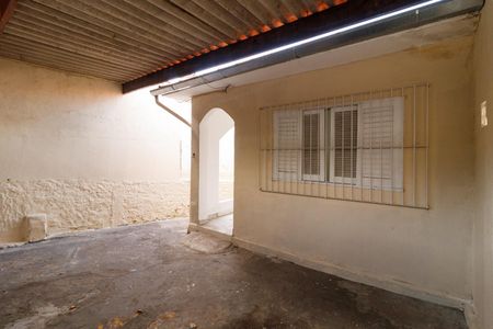Garagem de casa para alugar com 1 quarto, 140m² em Vila Nivi, São Paulo
