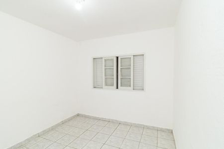 Quarto de casa para alugar com 1 quarto, 140m² em Vila Nivi, São Paulo
