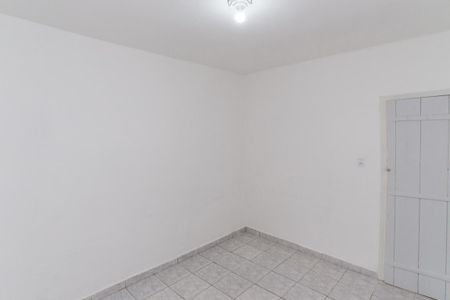 Quarto de casa para alugar com 1 quarto, 140m² em Vila Nivi, São Paulo