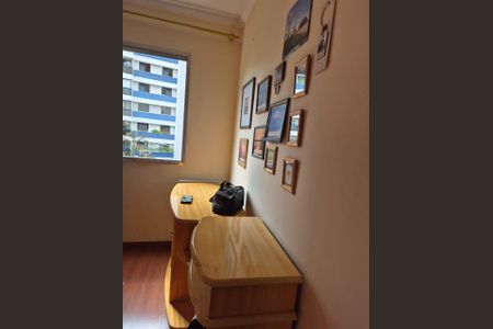 Apartamento para alugar com 80m², 2 quartos e 1 vaga Apartamento para alugar com 80m², 2 quartos e 1 vagaQuarto