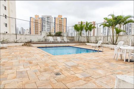 Apartamento para alugar com 80m², 2 quartos e 1 vaga Apartamento para alugar com 80m², 2 quartos e 1 vagaÁrea comum - Piscina