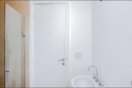 Apartamento para alugar com 80m², 2 quartos e 1 vaga Apartamento para alugar com 80m², 2 quartos e 1 vagaBanheiro da Suíte