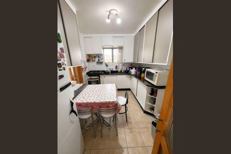 Apartamento à venda com 78m², 4 quartos e 2 vagas Apartamento à venda com 78m², 4 quartos e 2 vagasCozinha